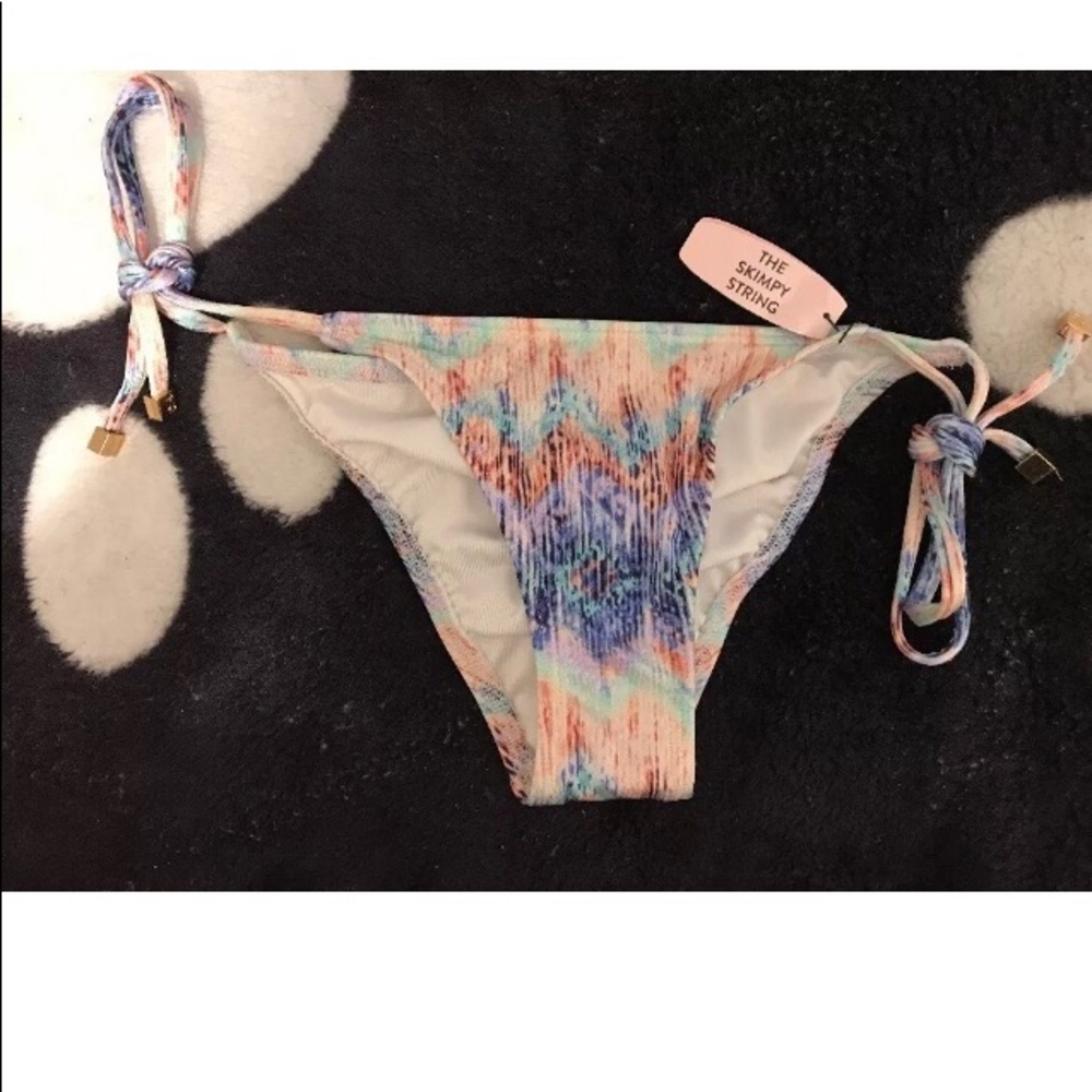Victoria’s secret  swim the skimpy string size xs